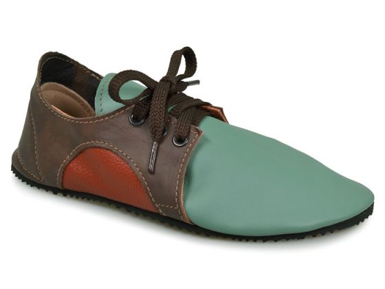 Handmade leather shoes for training and sportswear