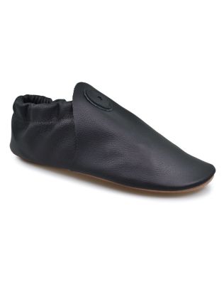 Black leather Roo moccasins