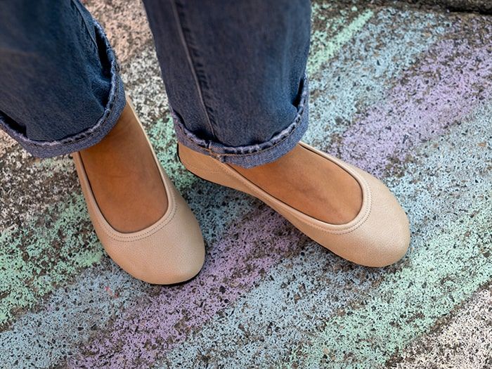 Comfortable neutral ballet flats