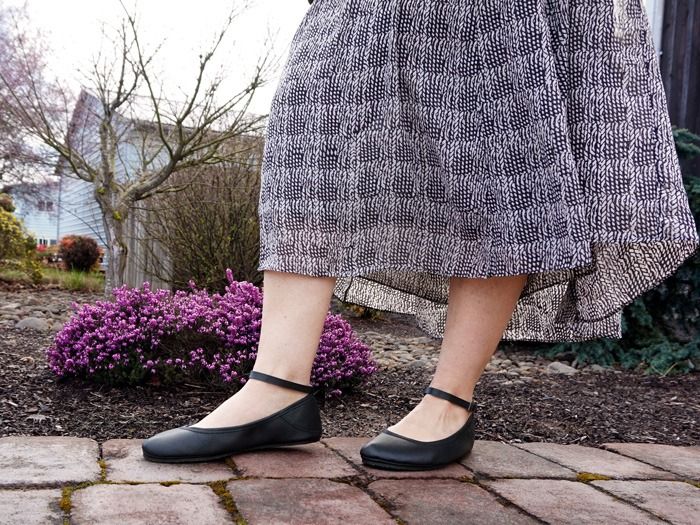 Ankle Strap Ballerine in Black