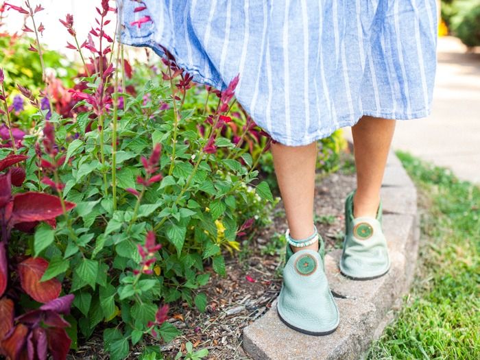 Barefoot leather shoes for kids