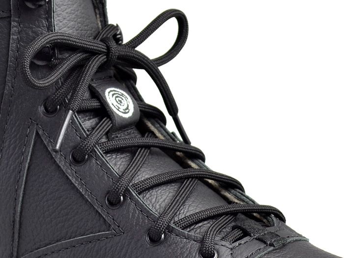 Black Laces on a Switchback