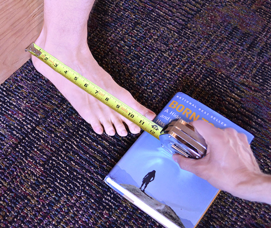 Do you need new shoes? How to measure your children's feet at home. - Stomp  Footwear