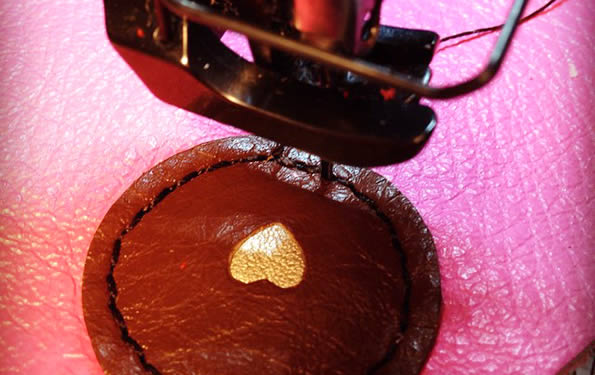 stitching-moccasin-button-motif