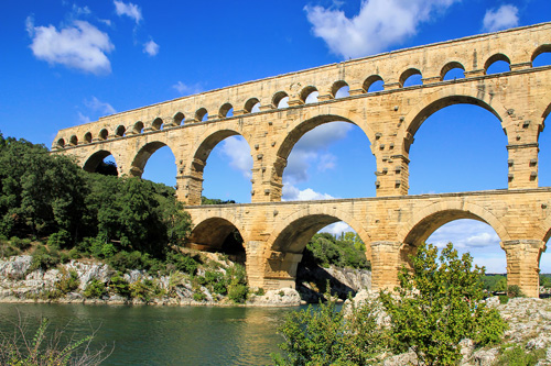 roman aqueduct