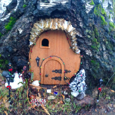 Corvallis Fairy Door decked out for Christmas
