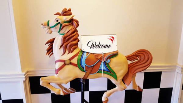 Elves Move Animals! Softstar's Carousel Adventure