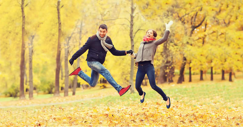 Outdoor Fall Activities: 12 Fun Ideas for Getting Outside This Autumn