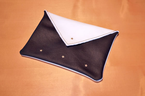 Handmade Leather iPad Case diy-leather-ipad-case