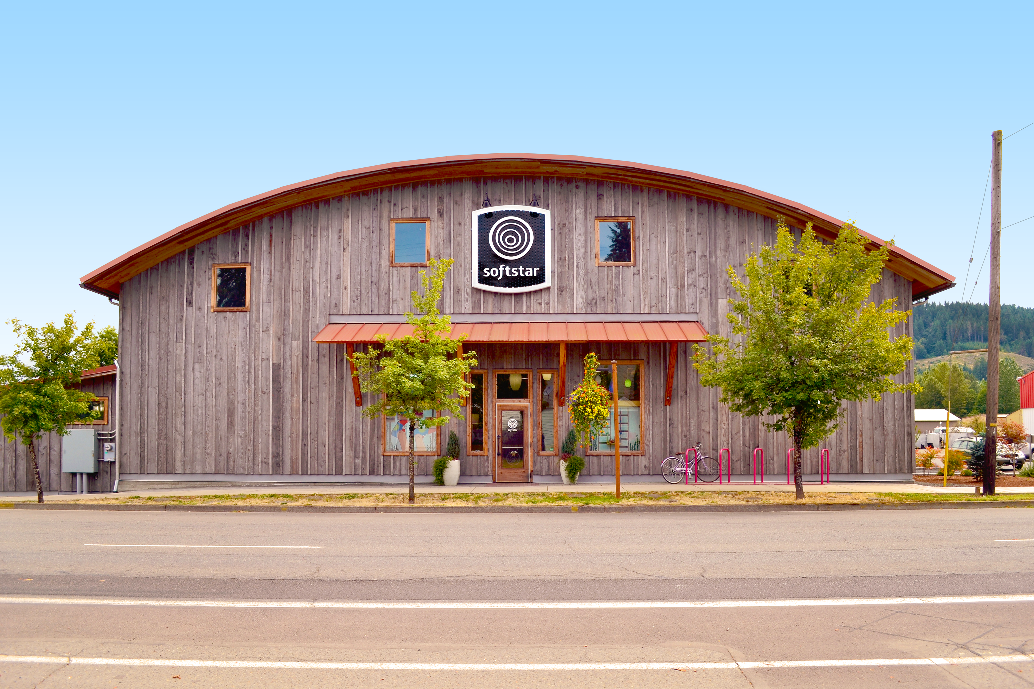 Softstar Shoes | Recognized as Top Green Workplace in Oregon